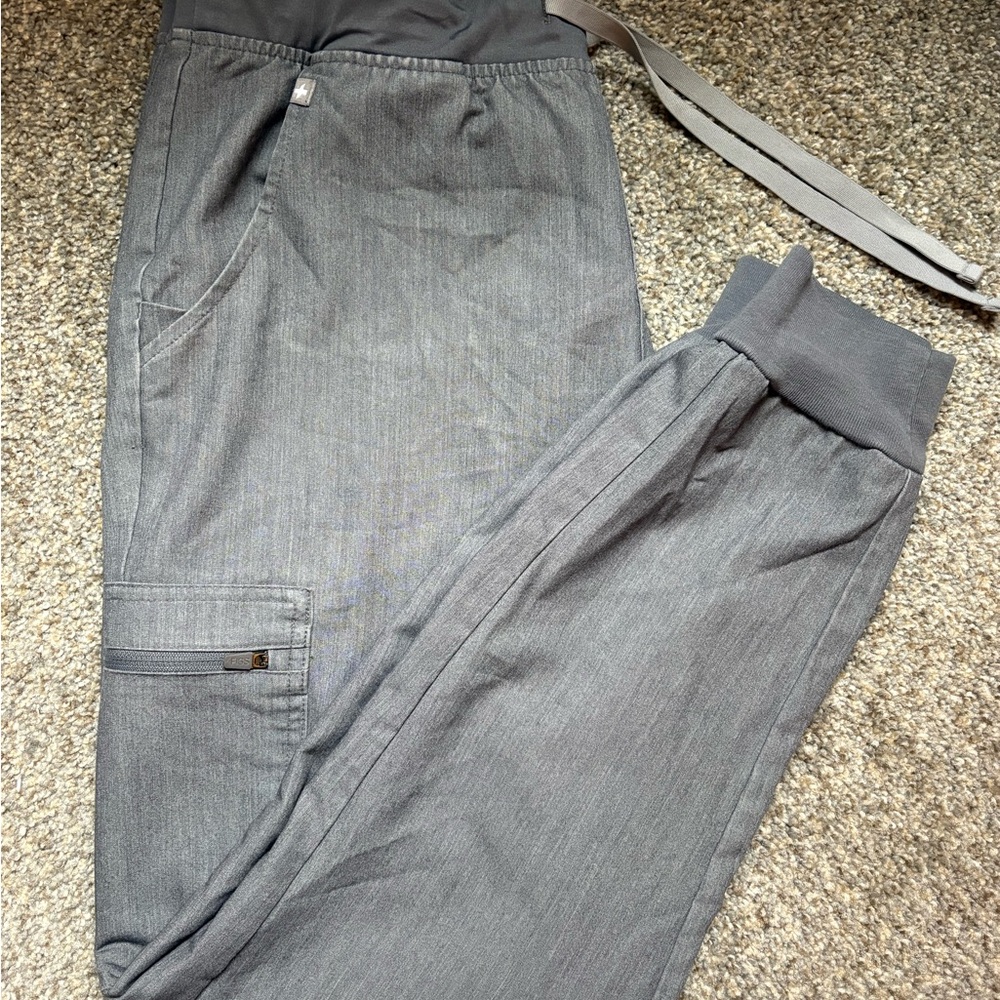 Figs Charcoal Zamora Scrub Pants